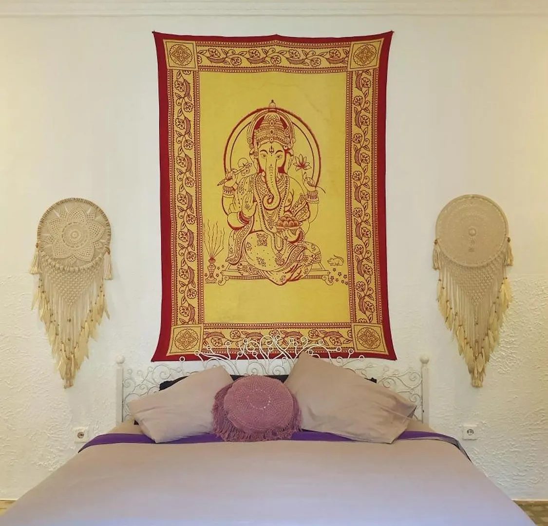 Surga Homestay Jimbaran  Jimbaran (Bali)