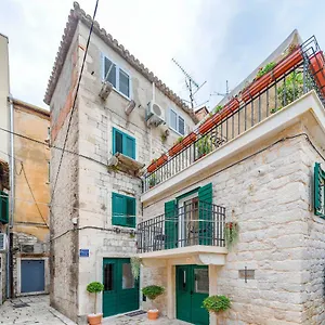 **** Guest house & Dujam Croatia